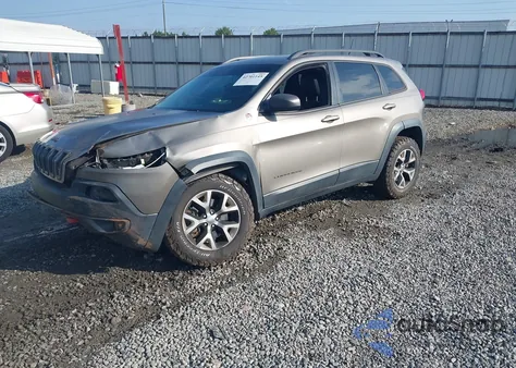 2017 Jeep Cherokee Trailhawk 4X4 z USA, uszkodzony, nr VIN 1C4PJMBS8HW590295